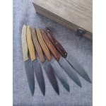 Set de couteaux de table, 6 bois de France, fabriqués artisanalement à Strasbourg.