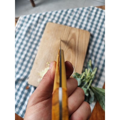 Couteau trancheur en buis fabriqué artisanalement à Strasbourg